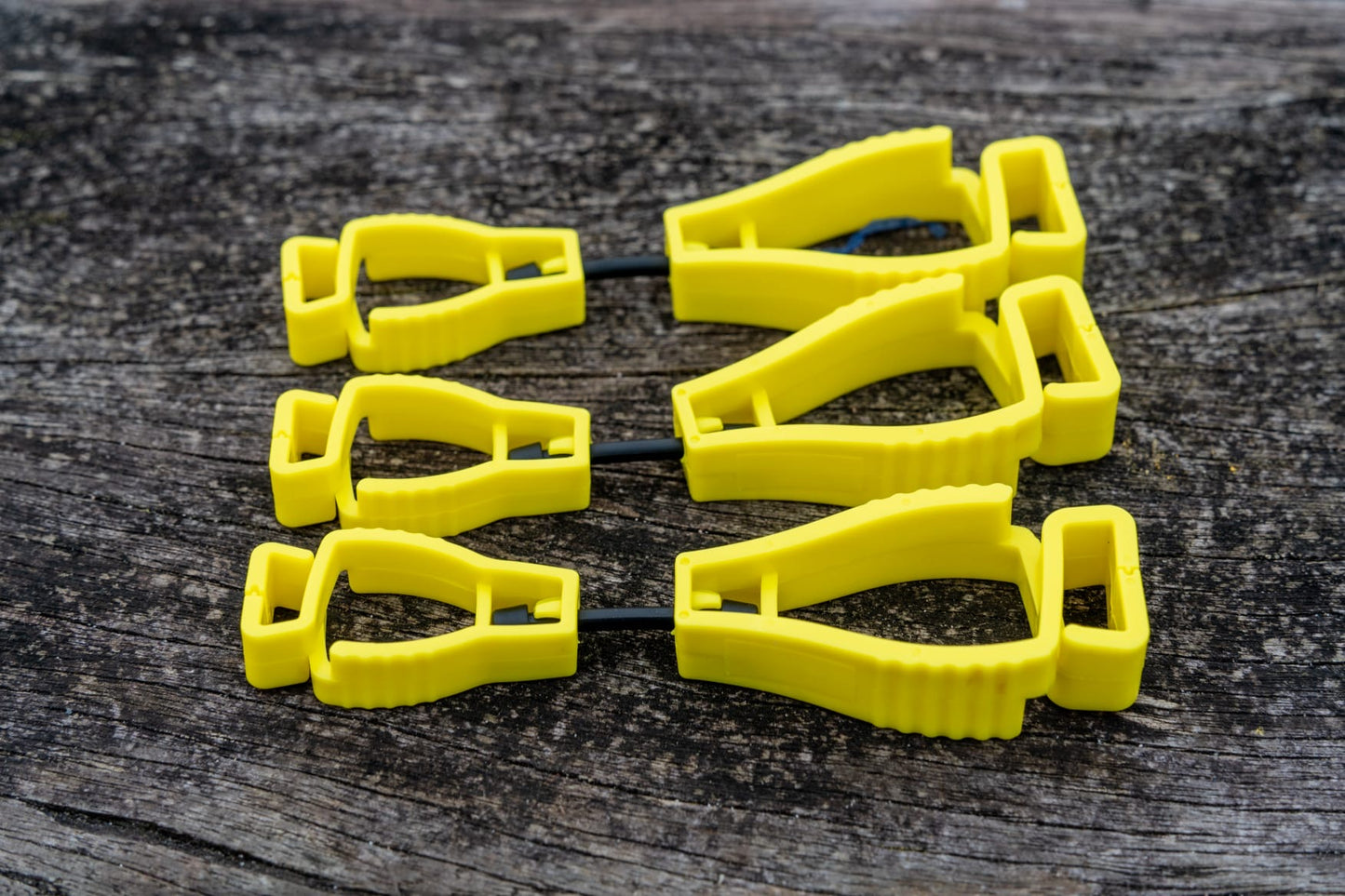 Pack of 3 - Yellow Plastic Glove Clips