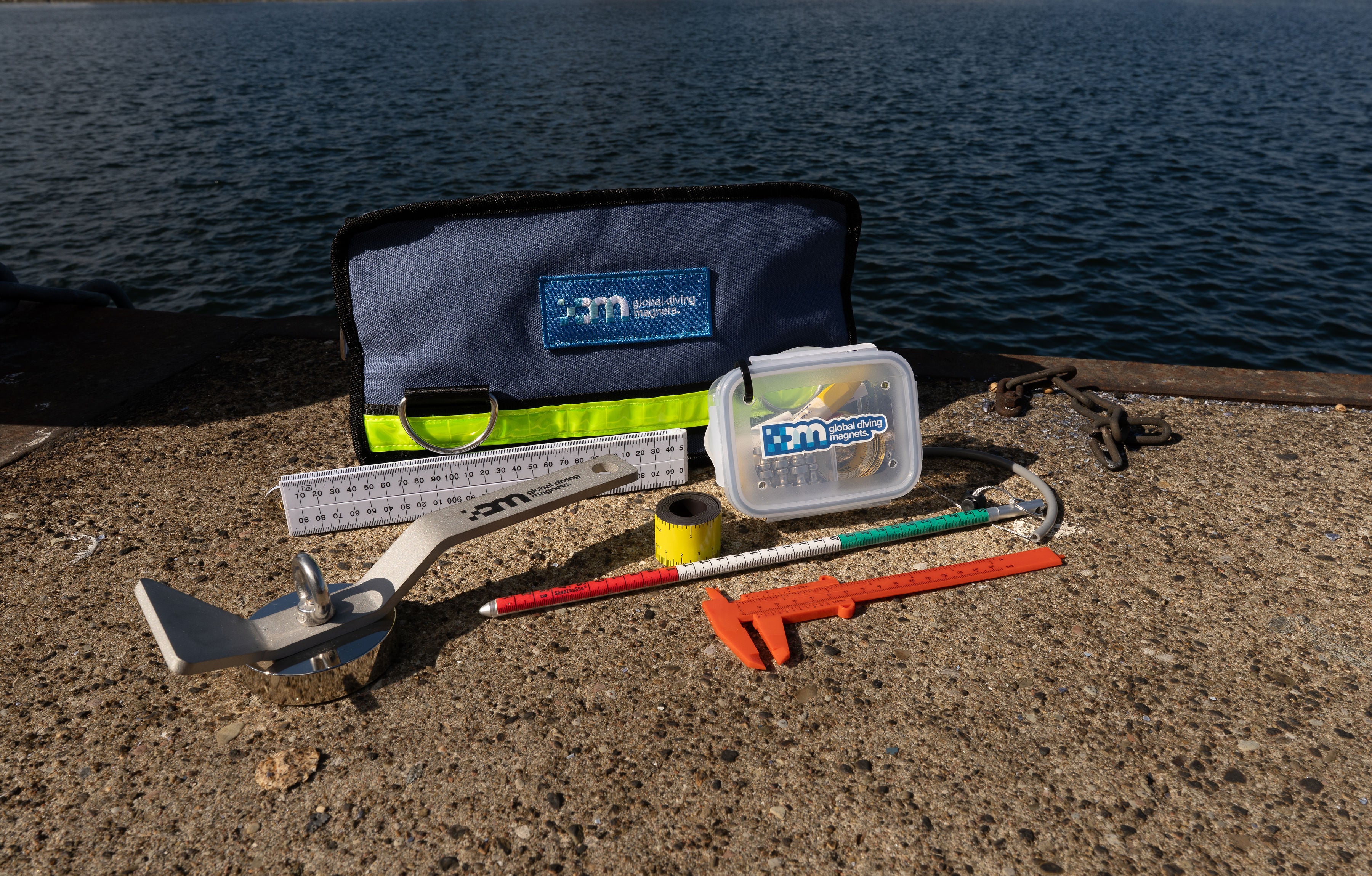 Tool Bag Inspection Kit with Scraper Magnet - Global Diving Magnets